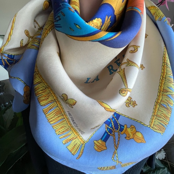 Hermès Vue Du Carrosse La Galere La Reale By H. Grygkar Silk Scarf. - Picture 6 of 16